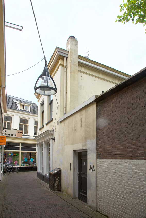 Spijkerboorsteeg 25